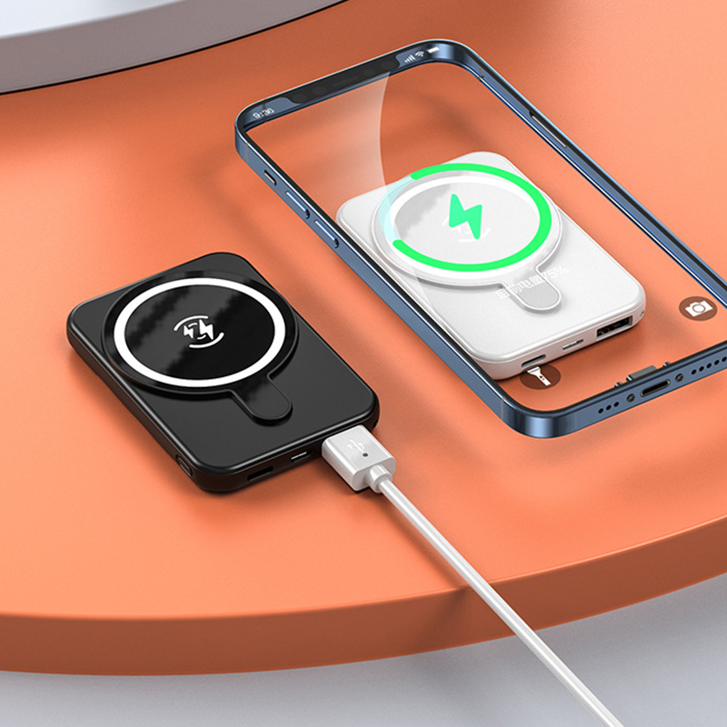 PB012 Mag-safe PowerBank
